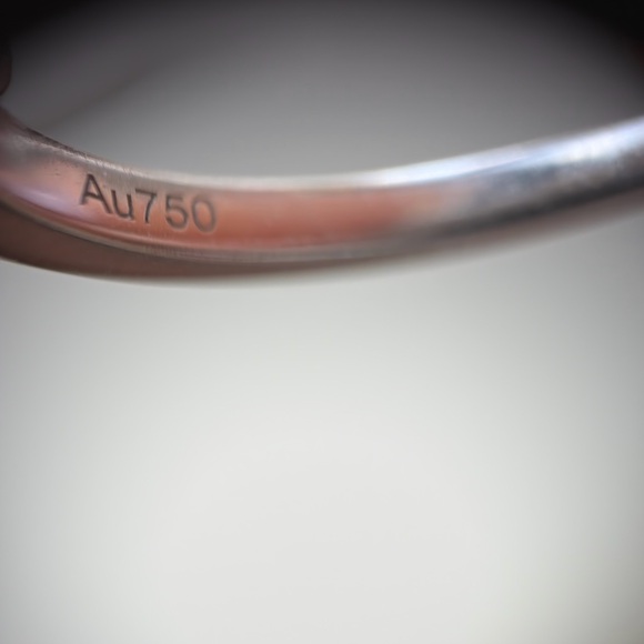 18K White Gold Aquamarine & Lab Grown Diamond Ring - Custom Made - Picture 8 of 10